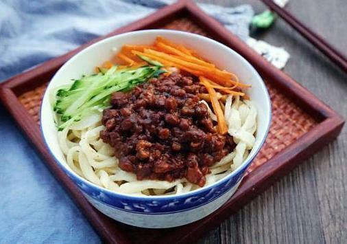 Beijing Noodles Served Bean Sauce
